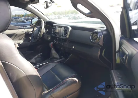 2017 Toyota Tacoma Trd Pro from USA, damaged, VIN 5TFCZ5AN2HX082729